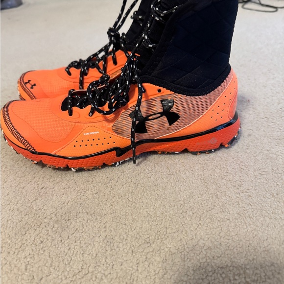 Under Armour Black and Orange Athletic High-Tops - Picture 4 of 5